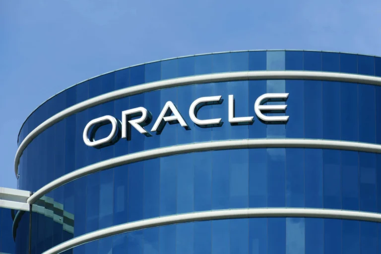 Oracle expects cloud sales of $166 billion by 2030 as business expands